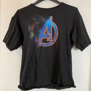Avengers Shirt Sz M